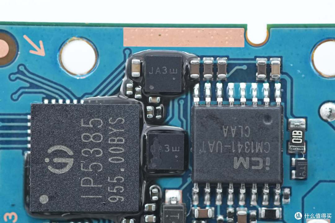 拆解报告：SAMSUNG三星20000mAh 45W移动电源EB-P4520