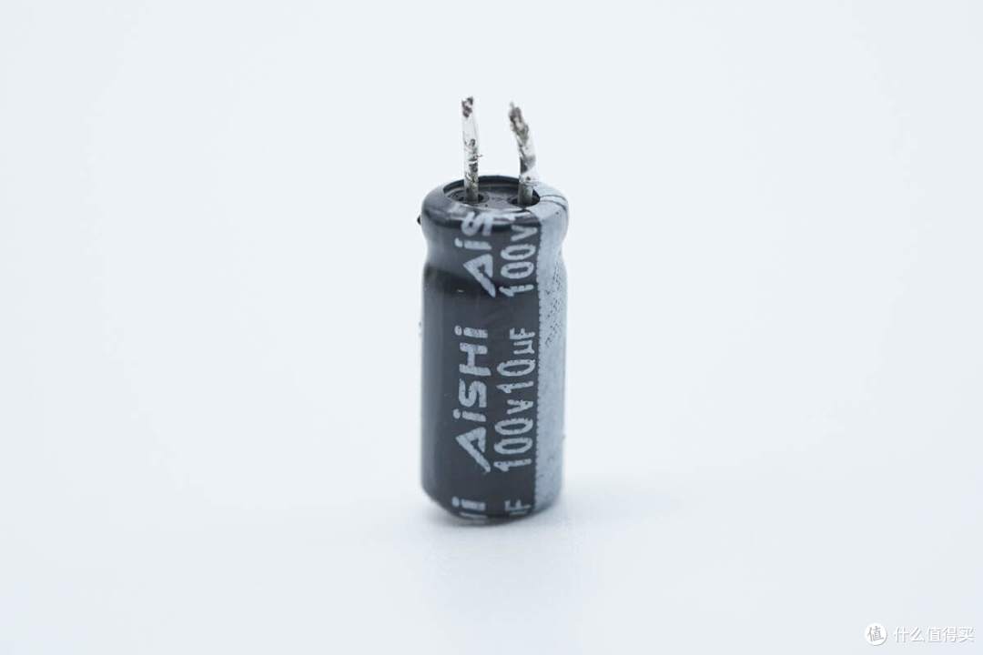 拆解报告:LG 65W USB-C氮化镓快充充电器LP65WFC20P-NJ