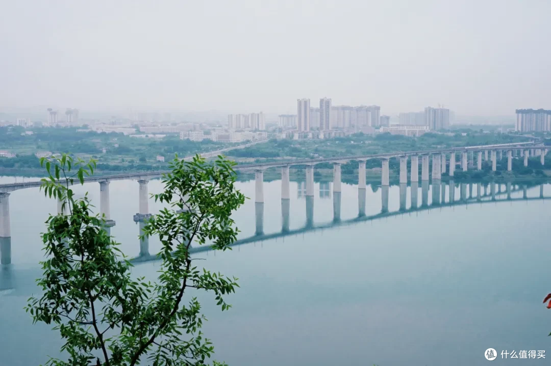 200住套房!美食美景自成一派!这个反向旅游小城真的香!