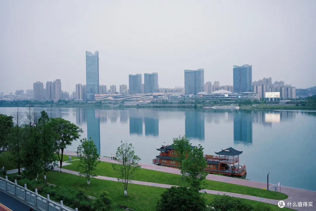 200住套房!美食美景自成一派!这个反向旅游小城真的香!