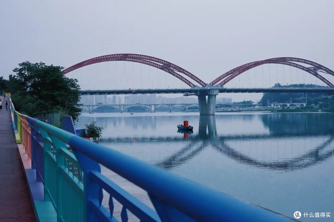 200住套房!美食美景自成一派!这个反向旅游小城真的香!