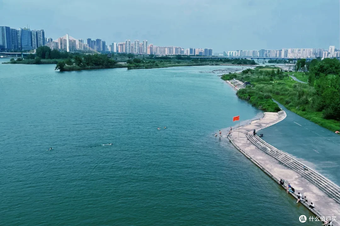 200住套房!美食美景自成一派!这个反向旅游小城真的香!