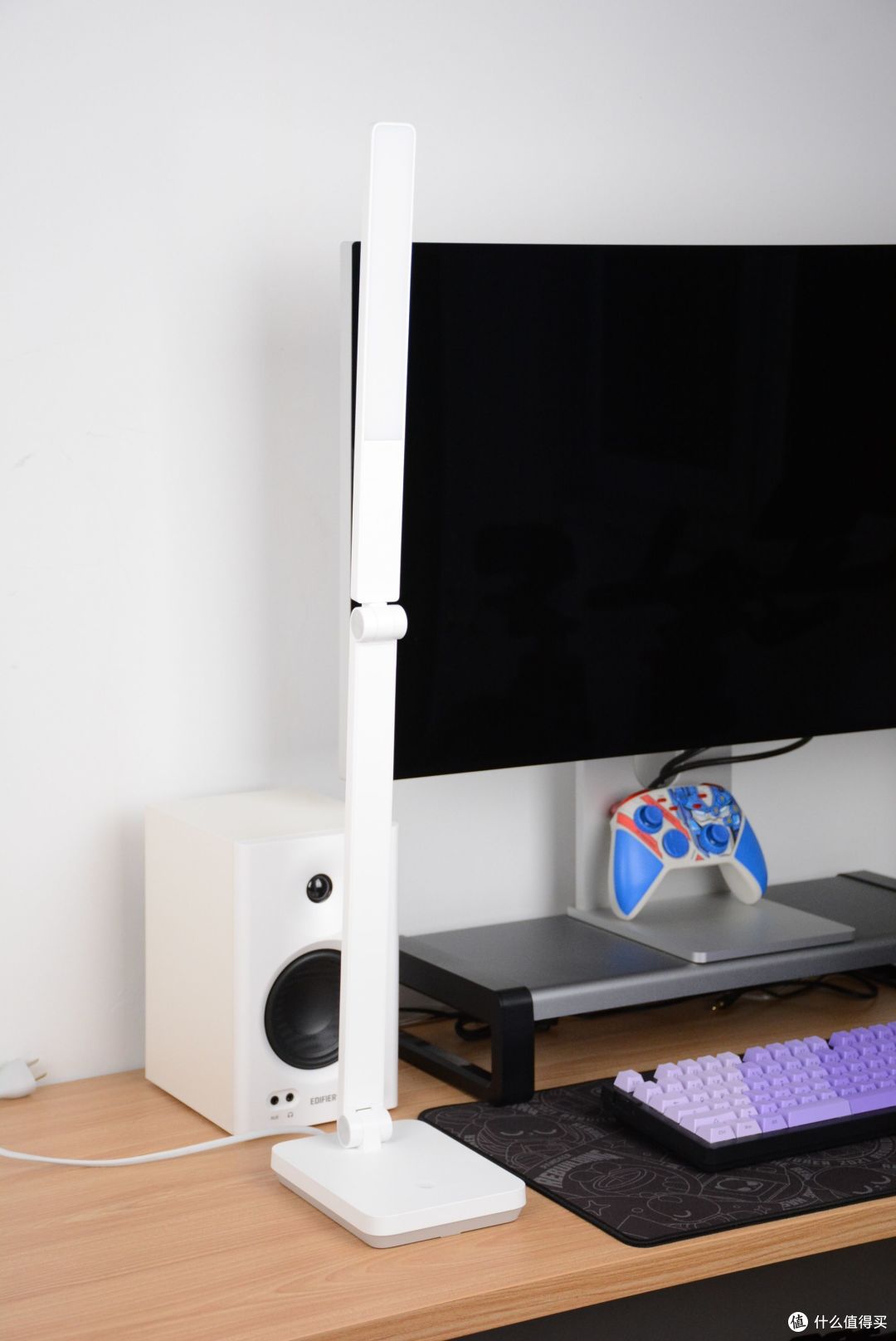 小米又杀疯了！国标AA级护眼台灯不足百元：米家台灯2Lite评测