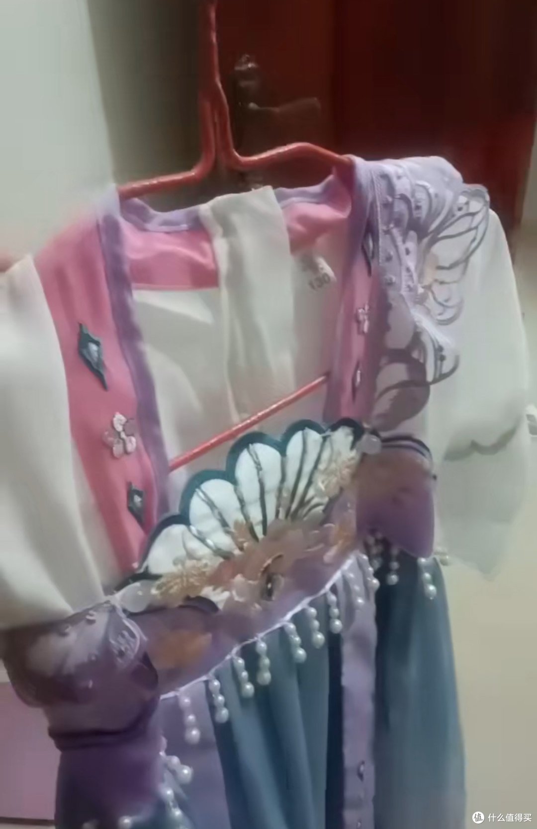 六一送给女儿的汉服,漂亮的汉服。