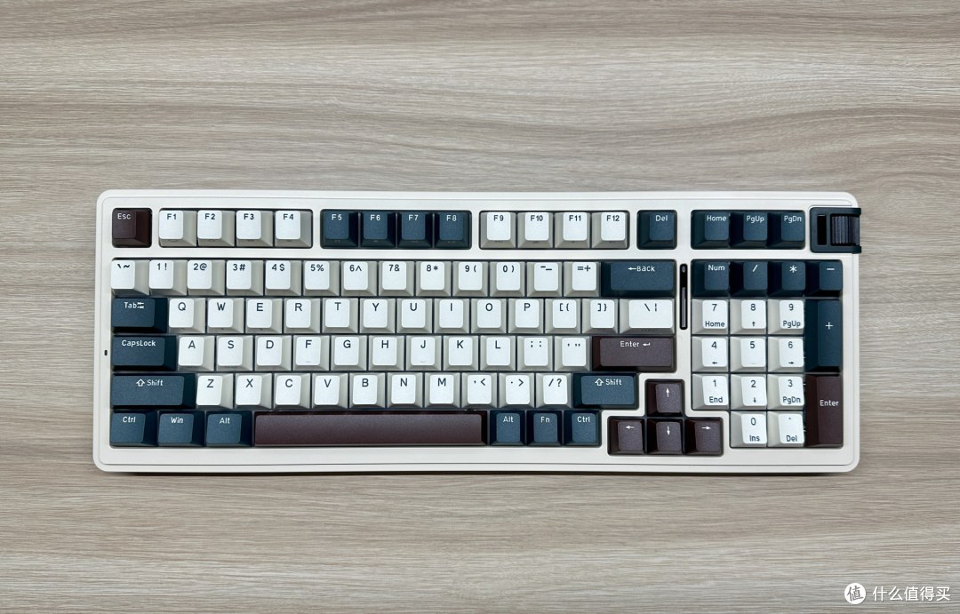 珂芝新王登基!K98三模键盘使用体验