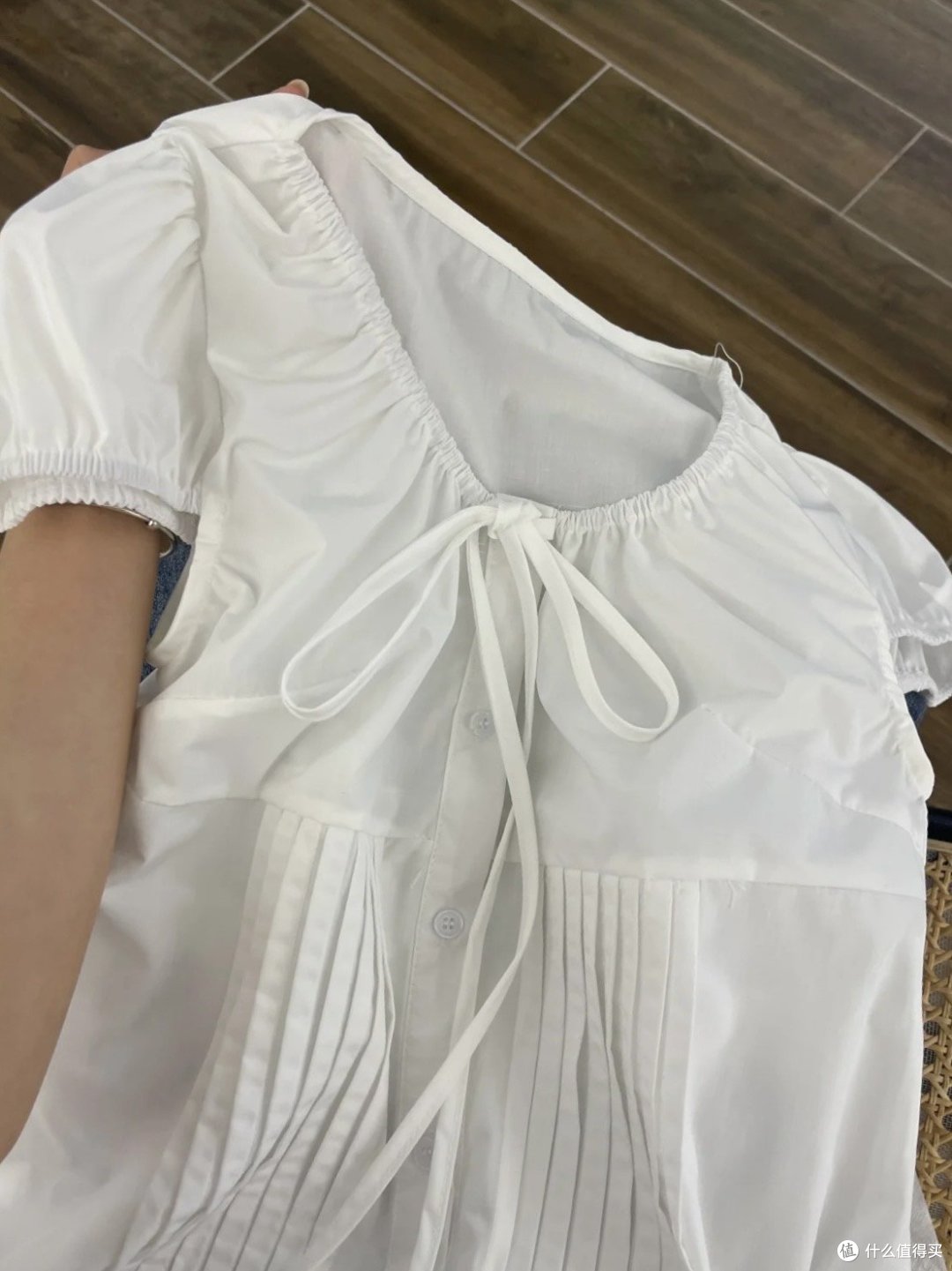 如何穿搭才能展现清凉舒适的风格呢