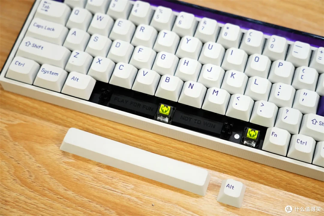 磁轴键盘新先锋:MelGeek小蜜蜂Made68深度评测分享,值得一看!