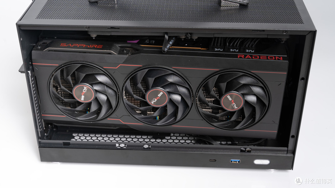 10.8L打造3A平台极致性能，7800X3D+7900XTX+蓝宝石B650I+星刃D5 C28装机_CPU_什么值得买