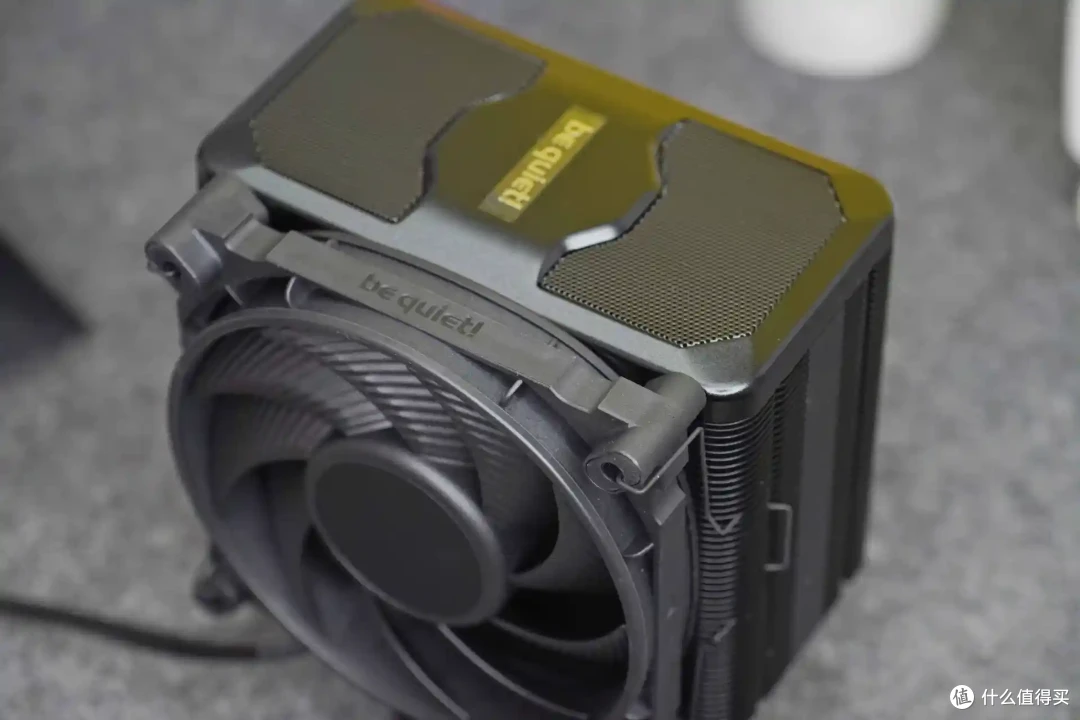 超级静音,210W TDP,德商德静界 DARK ROCK 5风冷散热器使用体验