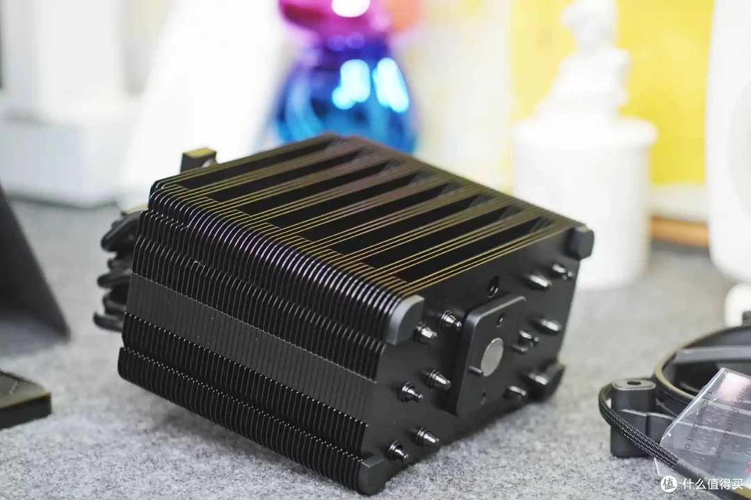超级静音,210W TDP,德商德静界 DARK ROCK 5风冷散热器使用体验