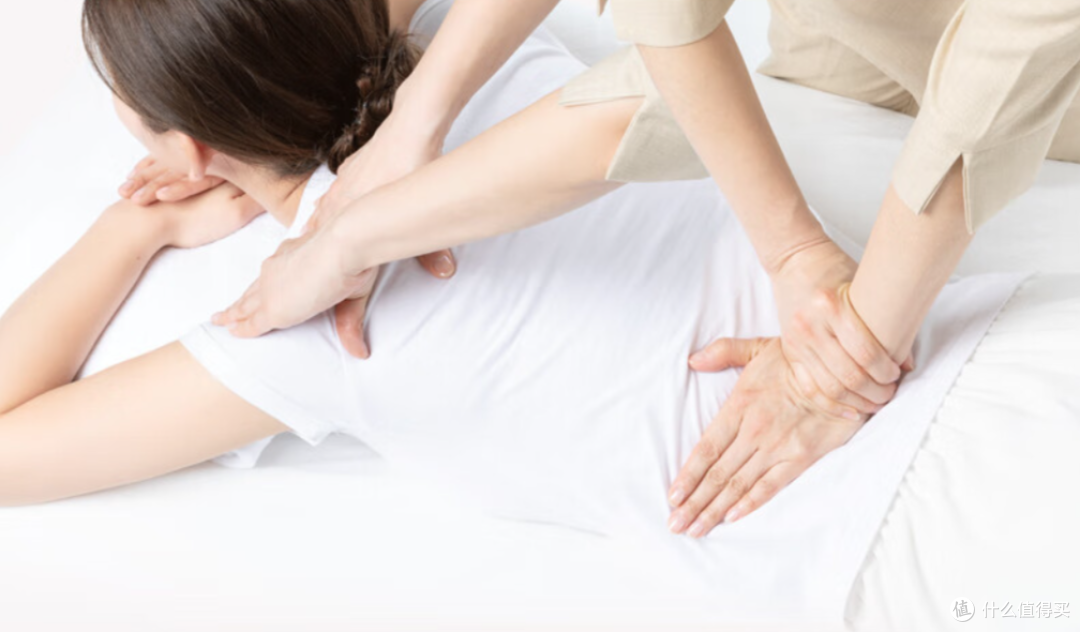 按摩椅选购不再难：三款荣泰热销型号深入解析与推荐