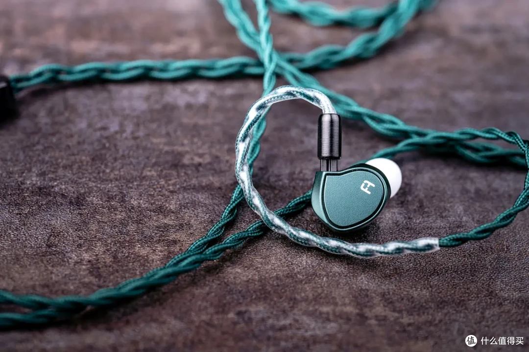 【老坑新填】资深神圈粉,聊聊FAudio Spring