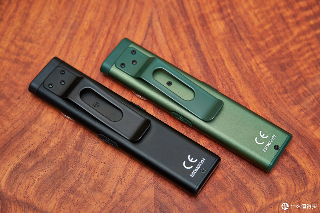 轻薄超便携,实用双光源,klarus凯瑞兹e5手电上手