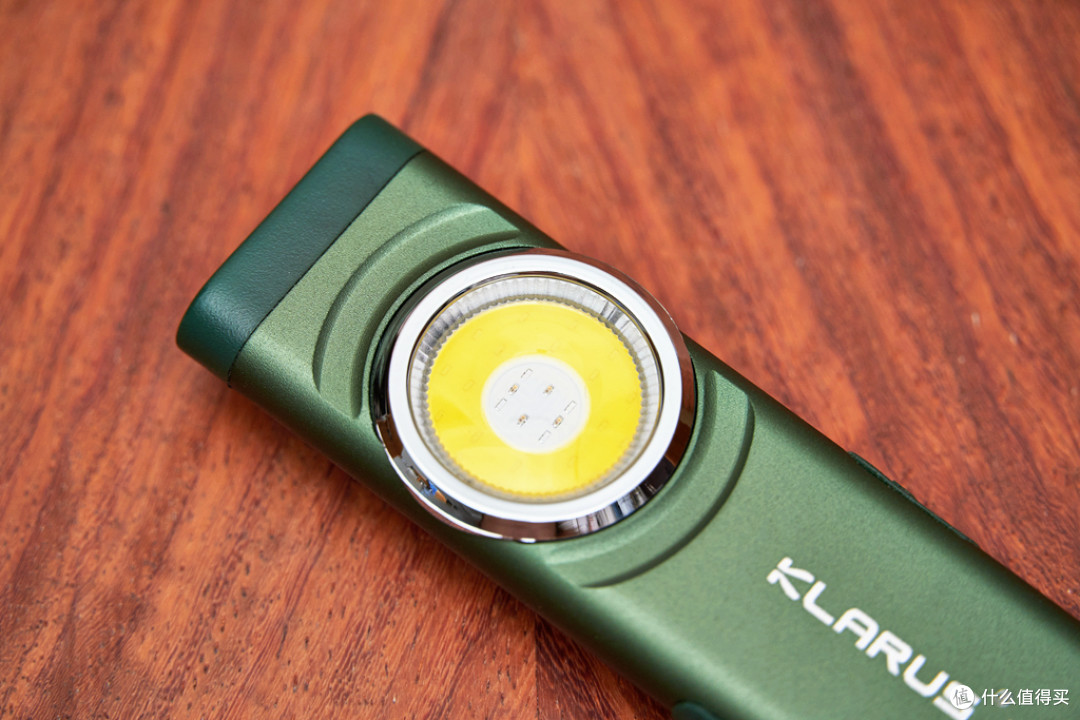 轻薄超便携、实用双光源,KLARUS凯瑞兹E5手电上手