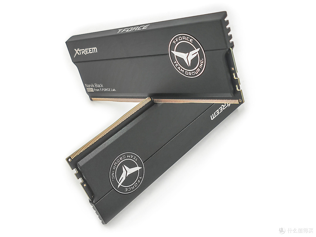 独一无二的专属设计——abee PIXEL TWO像素2机箱+ROG MAXIMUS Z790 DARK HERO主板+索泰4080 SUPER装机