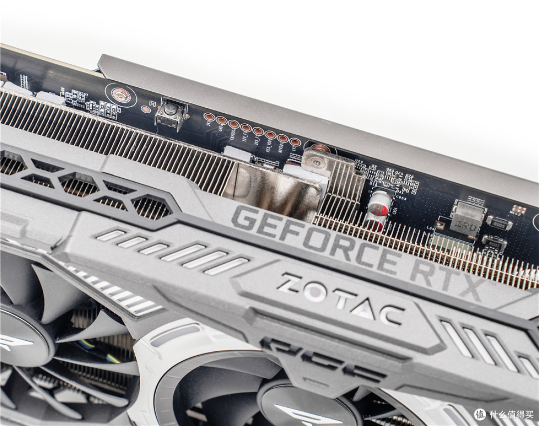 独一无二的专属设计——abee PIXEL TWO像素2机箱+ROG MAXIMUS Z790 DARK HERO主板+索泰4080 SUPER装机