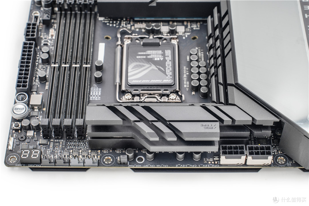 独一无二的专属设计——abee PIXEL TWO像素2机箱+ROG MAXIMUS Z790 DARK HERO主板+索泰4080 SUPER装机