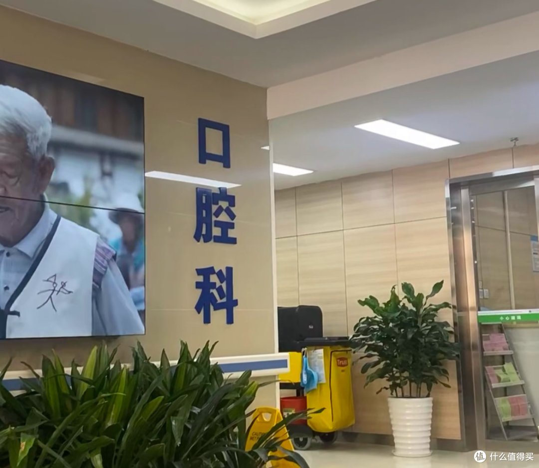 今年的消费降级有多严重?网友们比起来了,我看完却破防了!