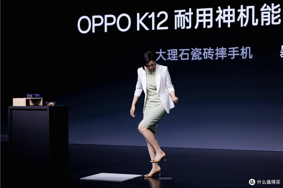 不只是能砸核桃，耐用抗造的OPPO K12综合体验