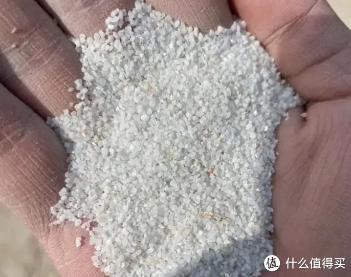 壶铃内填充铁砂还是钢砂好？同重量球体直径大还是小好？附带壶铃使用教程