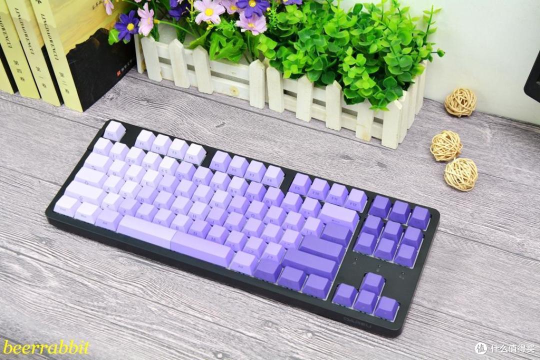 达尔优 EK87 PRO三模机械键盘:渐变侧刻高颜值
