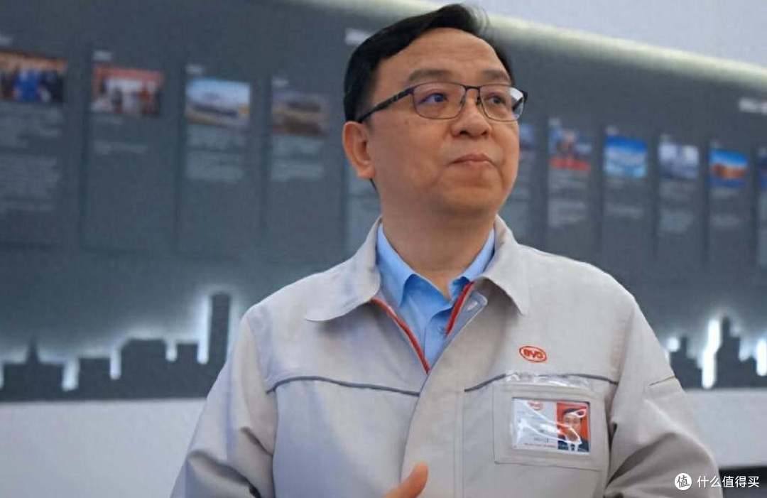 技术狂人王传福:比亚迪DM发布会再掀新能源革命