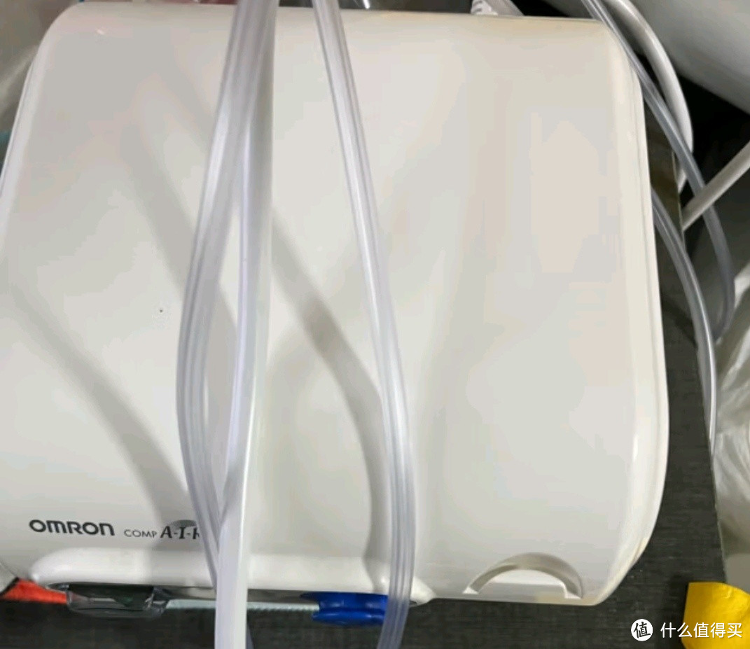 欧姆龙NE-C28雾化器：家用医疗设备的典范