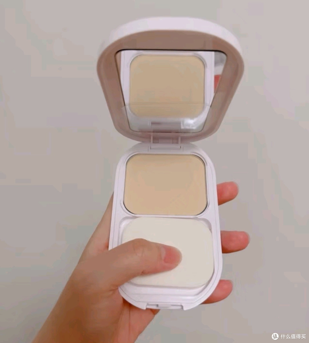 快乐变美搭子之蜜丝佛陀(MAXFACTOR)蕾虎联名粉饼定妆遮瑕1号白瓷色10g