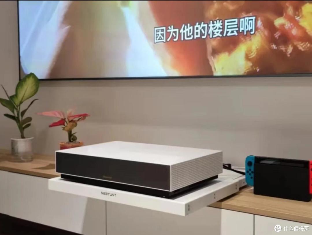 激光电视哪个牌子好?2024最建议买这三个:性价比高,口碑公认!