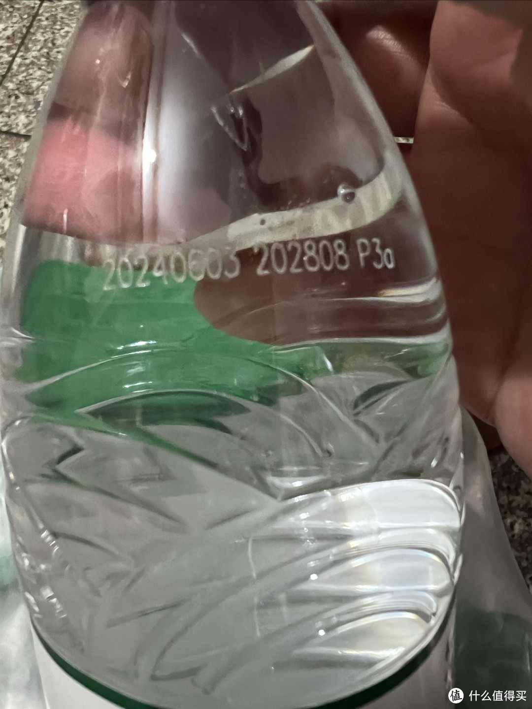 1.9元的12瓶农夫山泉饮用纯净水，你会买吗？