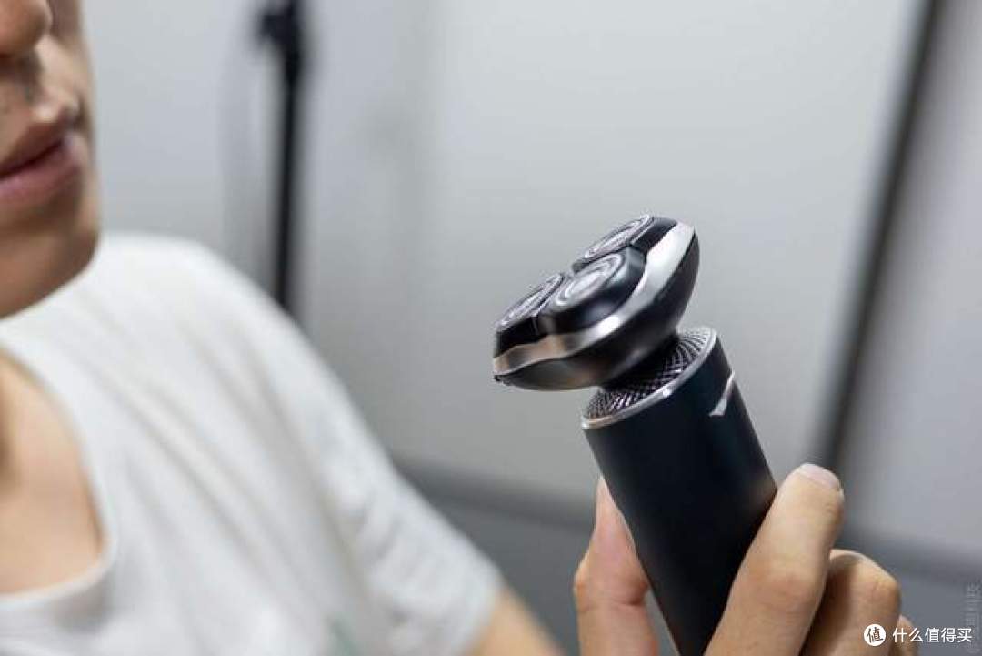 未野剃须刀MAX:性能与美学的完美结合,送男友的理想之选