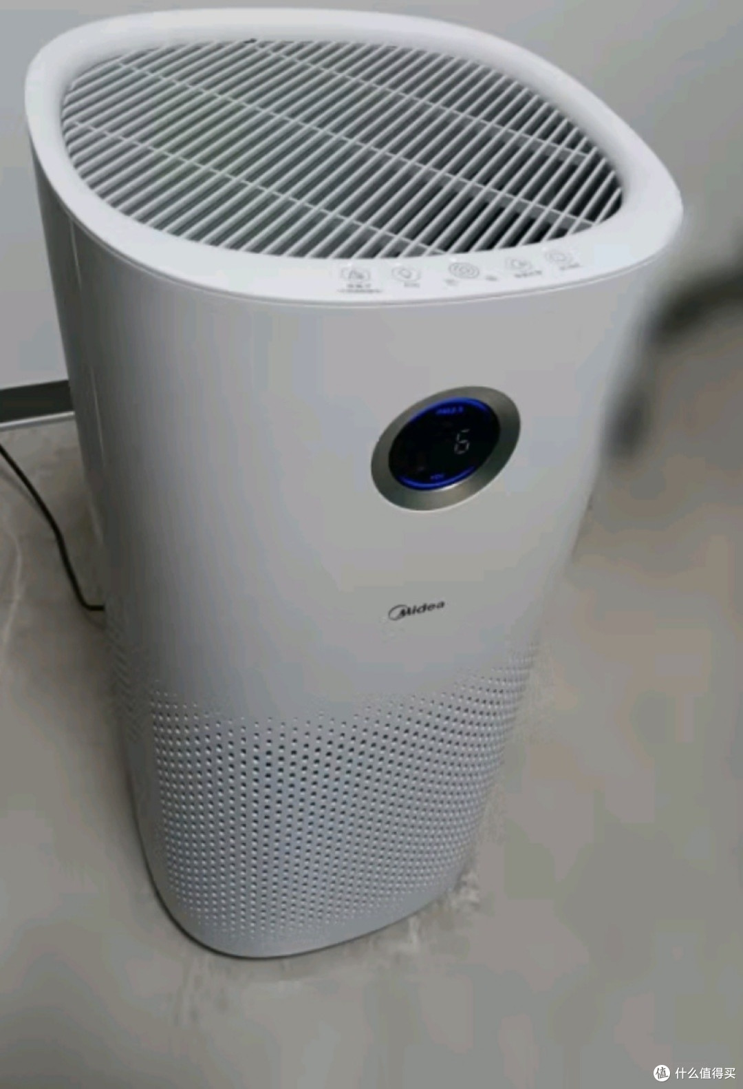 空气净化种草美的!