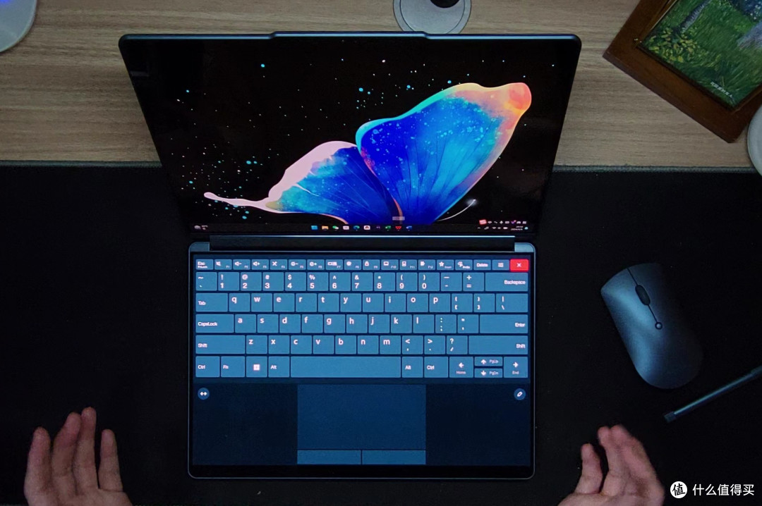 YOGA Book 9i 元启版 体验报告——多一面的YO等生