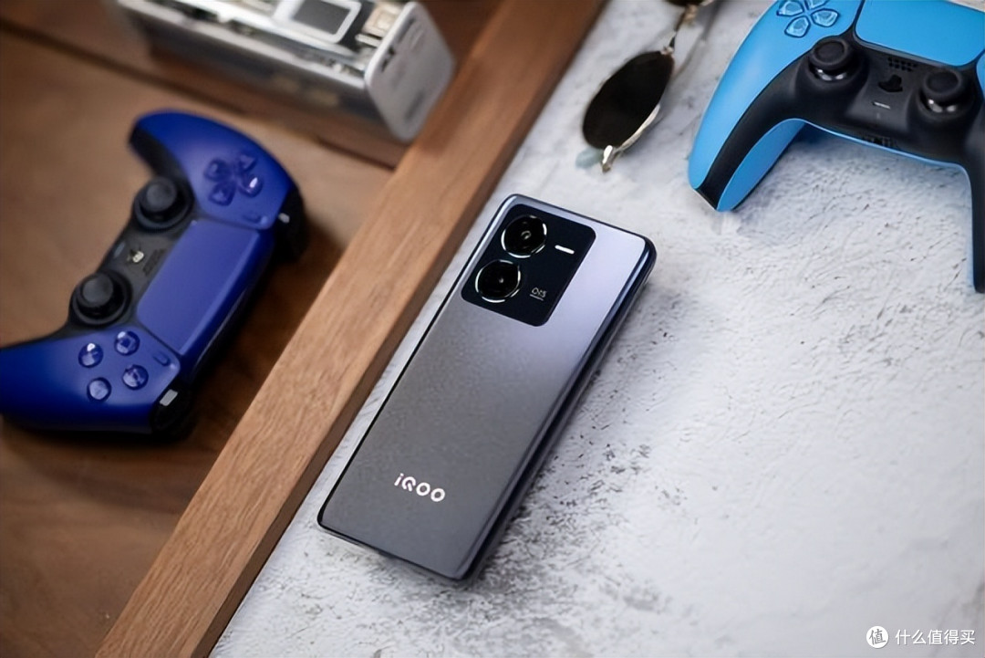 10个月"跳水价",120w超充 天玑8200芯 ois光学防抖,1196元!