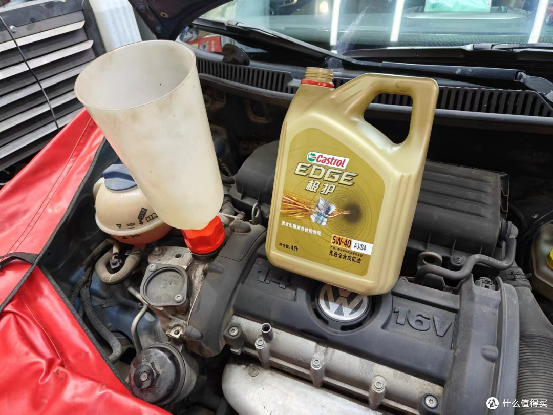 08款POLO劲情更换嘉实多极护5W40机油#京东养车#买正品嘉实多机油来京东