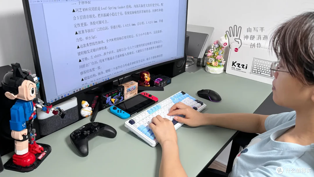 手感扎实,灯效出彩,珂芝K98三模机械键盘游戏办公两相宜