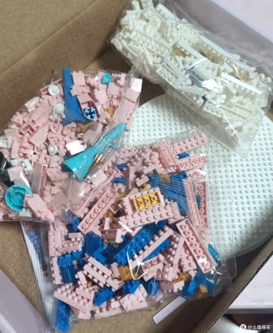1000多粒的城堡积木,你喜欢吗?