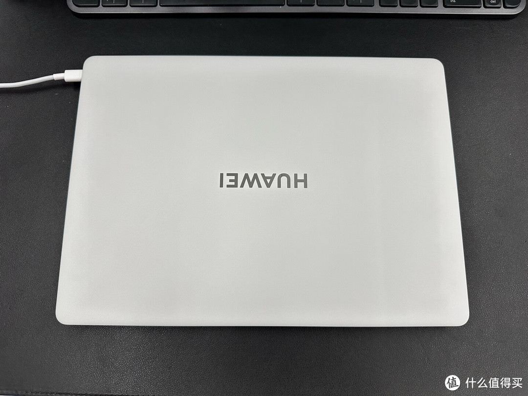 华为MateBook X Pro 2024款：轻薄的性能野兽，游戏工作两不误