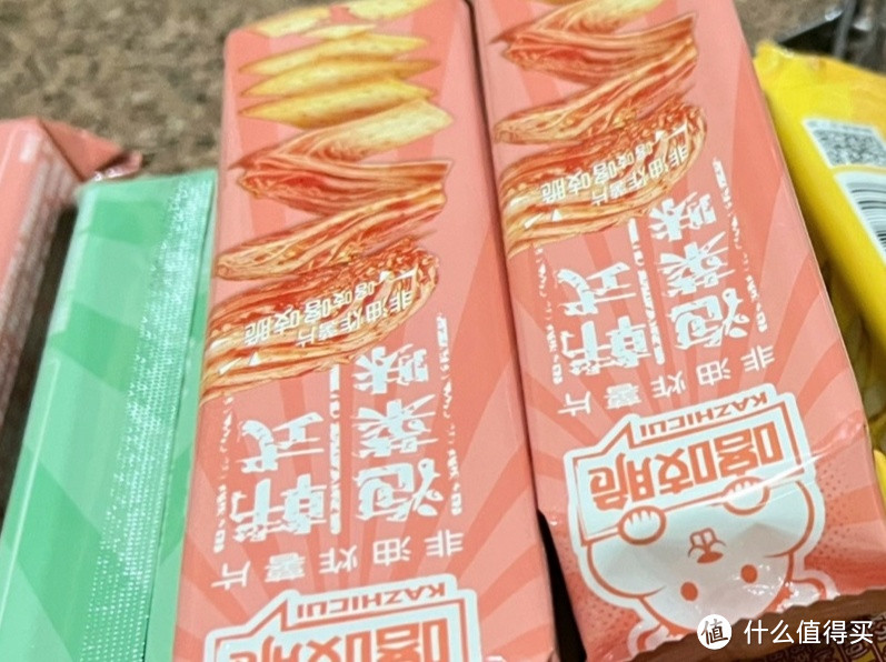  洽洽喀吱脆小薯片薯条：非油炸的网红爆款零食