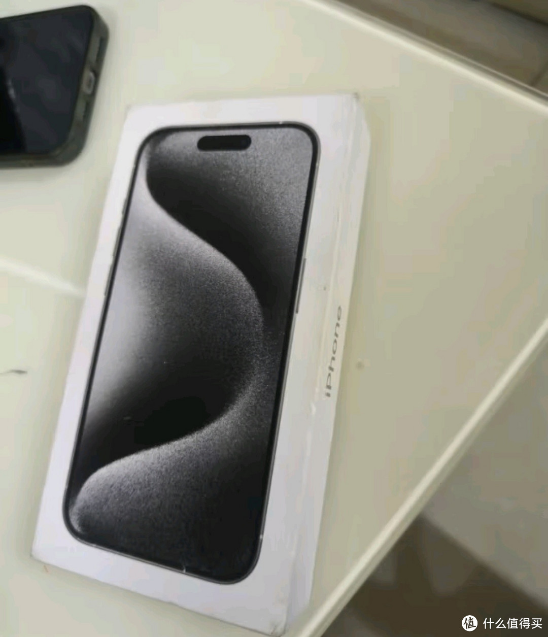 iphone 15 pro (a3104) 256gb 白色钛金属:未来已来,5g双卡双待新篇章