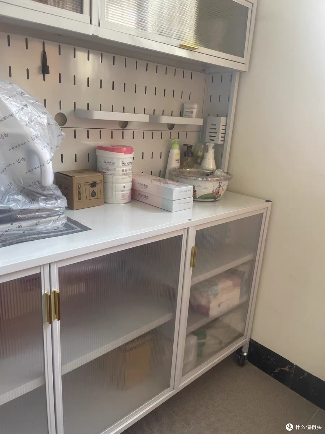 雅图诗婴儿喂养台收纳柜宝宝用品置物架家用落地大容量整理储物柜