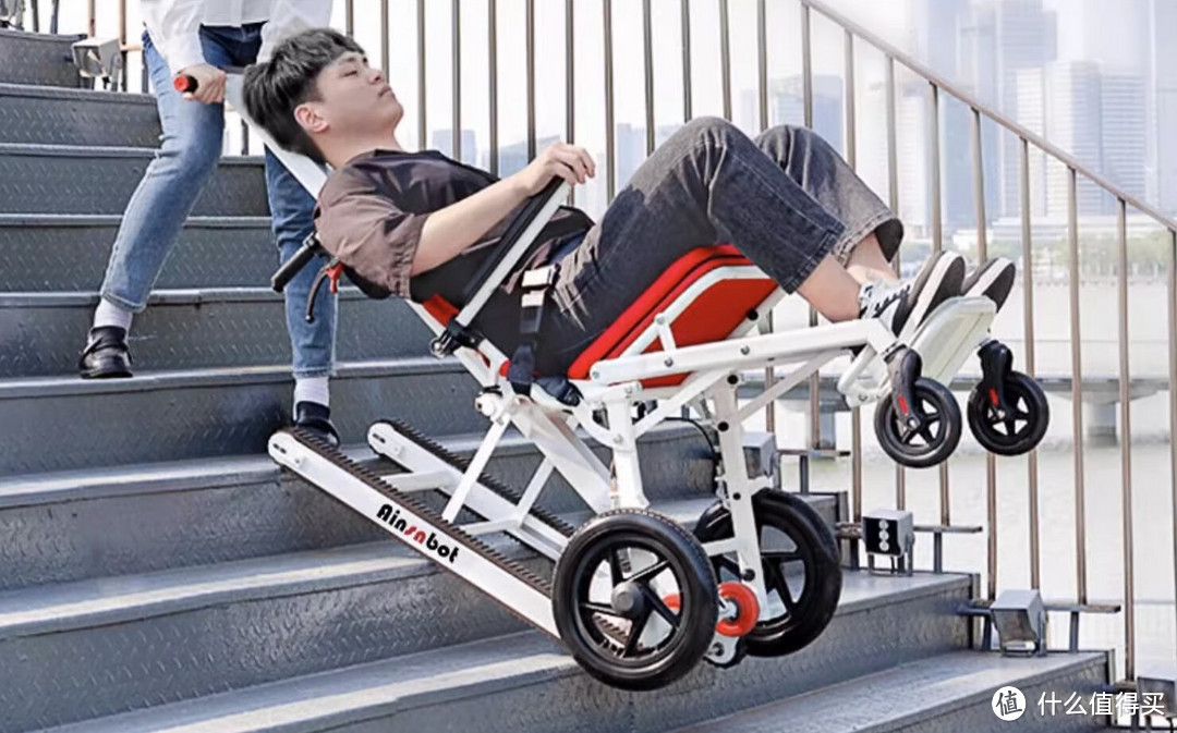 电动轮椅爬楼机：改善老年生活的宝藏好物！