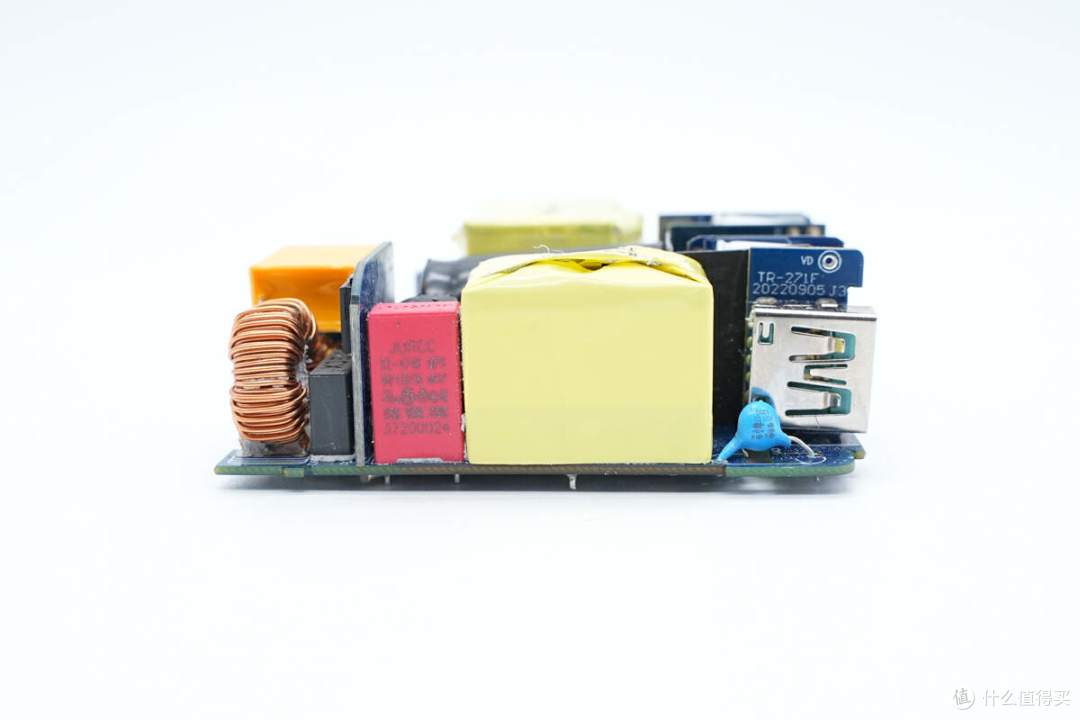 拆解报告：JOYROOM机乐堂140W 3C1A氮化镓充电器JR-TCG05CN