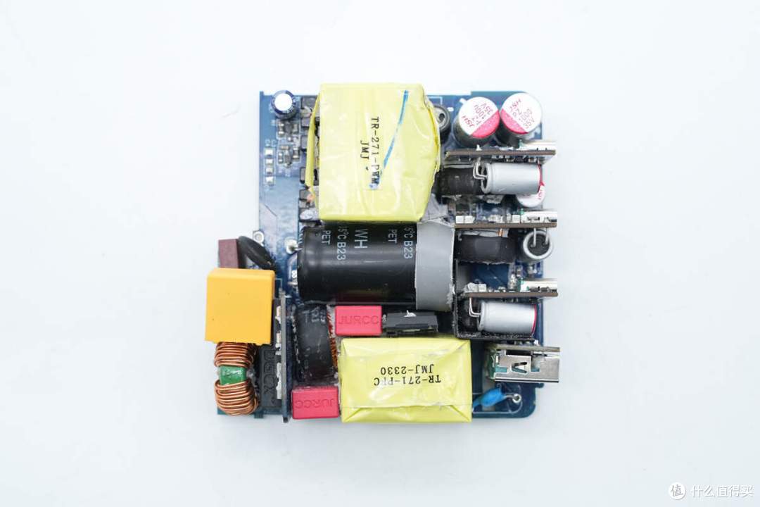 拆解报告：JOYROOM机乐堂140W 3C1A氮化镓充电器JR-TCG05CN