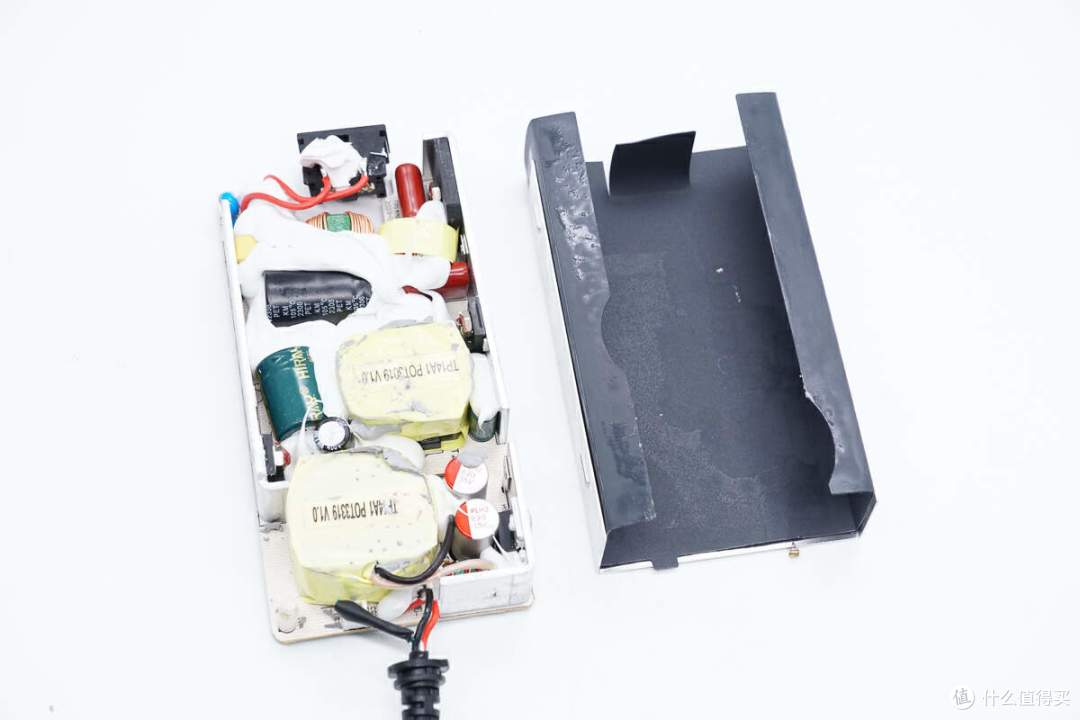 拆解报告:Avalon Nano 3 140W电源适配器TP14A1