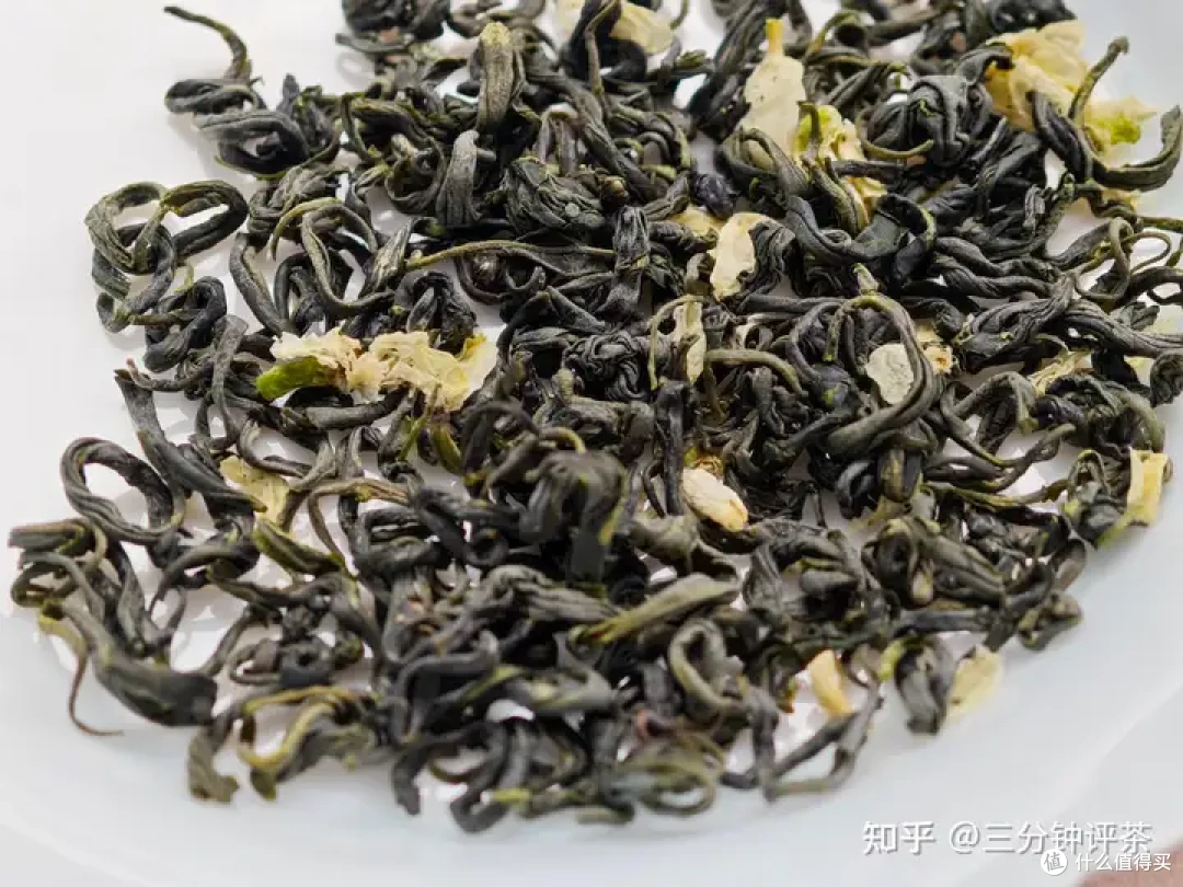 春上早的茉莉花茶怎么样？春上早2023特级茉莉花茶品鉴| 一日一茶NO.143