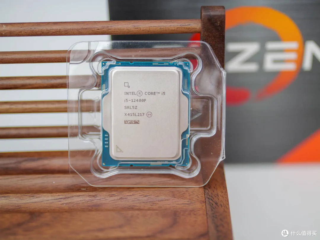 618入门CPU怎么选?L3大三缓的实际效果如何?Intel i5-12400F和AMD 5700X3D对比测试