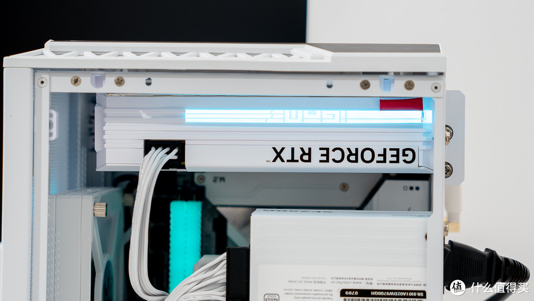 七彩虹的ITX全家桶:iGame Mini Family 家族新品装机评测