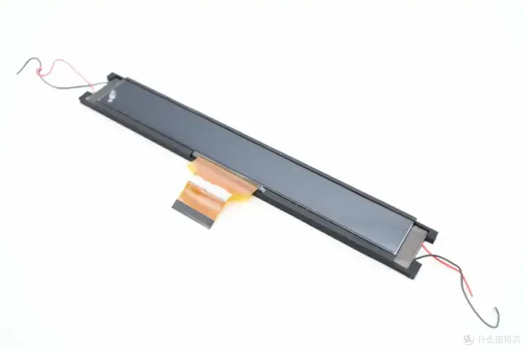 内置4节力神18650电芯,闪极10000mAh 互联网主机秘钥移动电源拆解