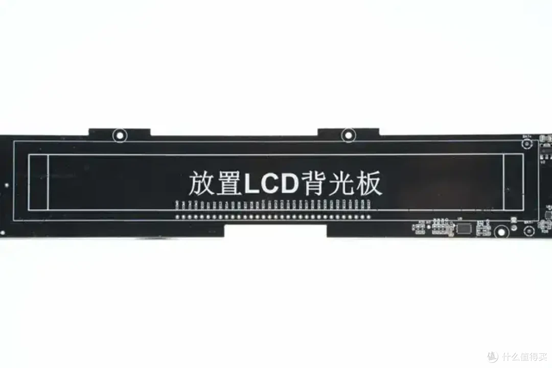 内置4节力神18650电芯,闪极10000mAh 互联网主机秘钥移动电源拆解